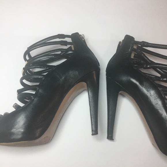 Nine West black & gold strapped heels 6.5 - Picture 7 of 8